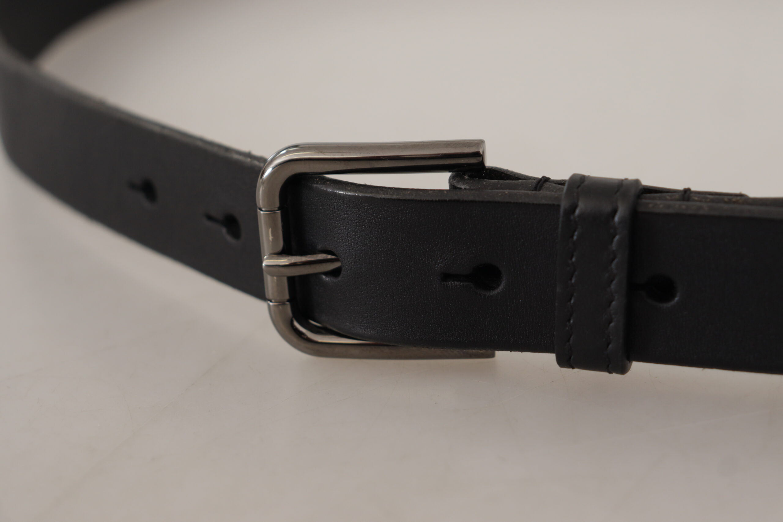 Dolce & Gabbana Black Calf Leather Logo Engraved Metal Buckle Belt - Image 5