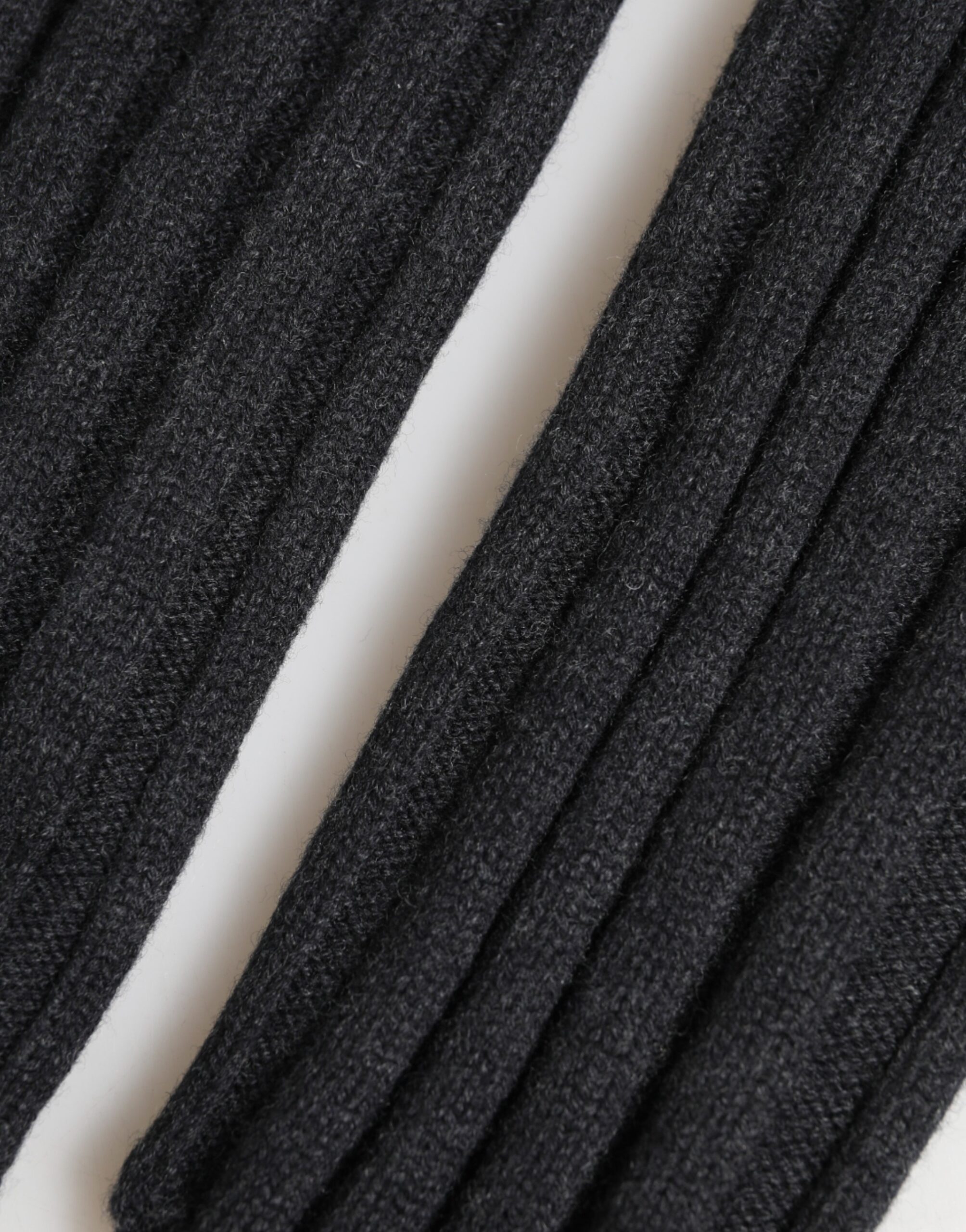 Dolce & Gabbana Black Virgin Wool Knitted Fingerless Gloves - Image 4