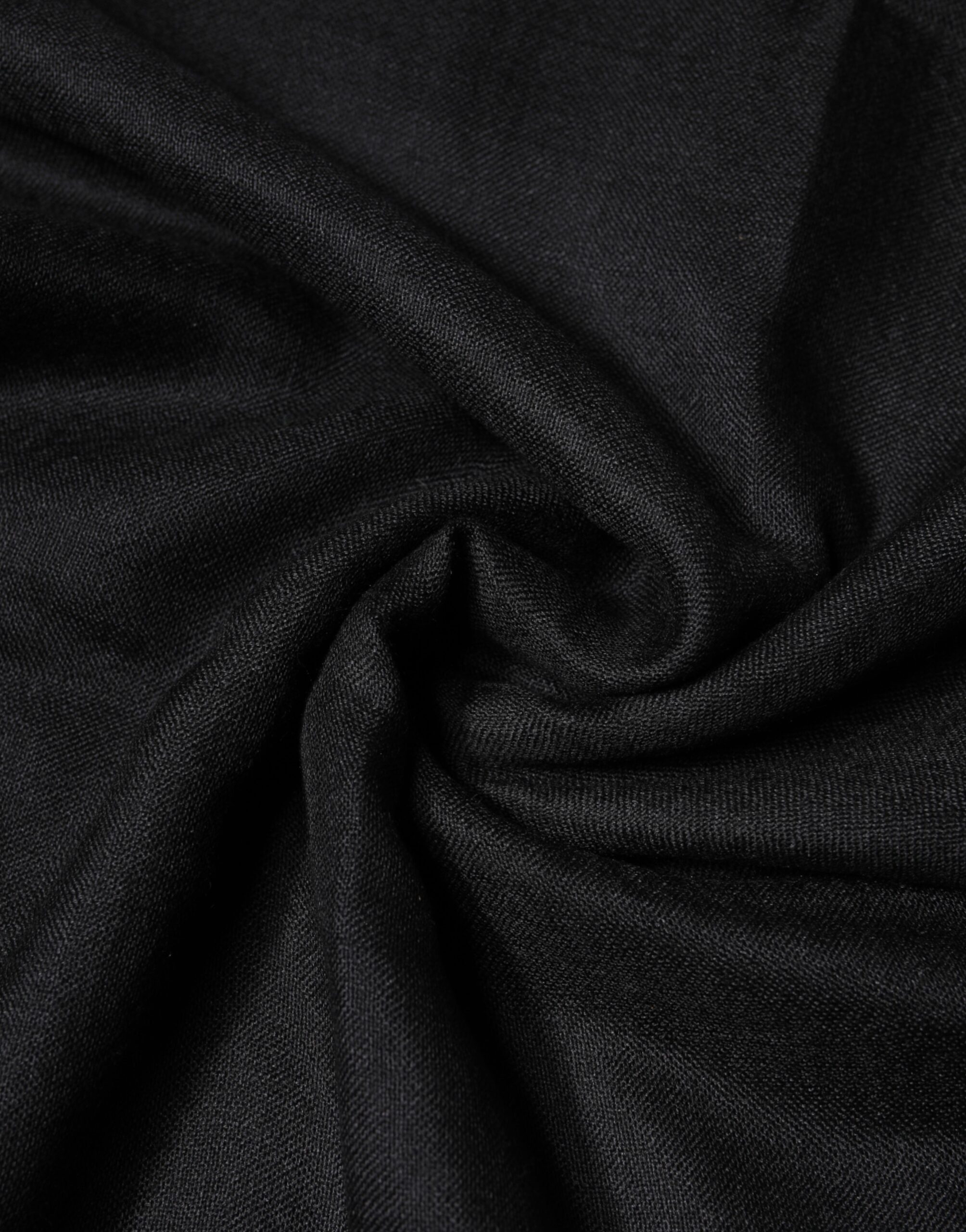 Dolce & Gabbana Black Cashmere Knit Neck Wrap Shawl Scarf - Image 2