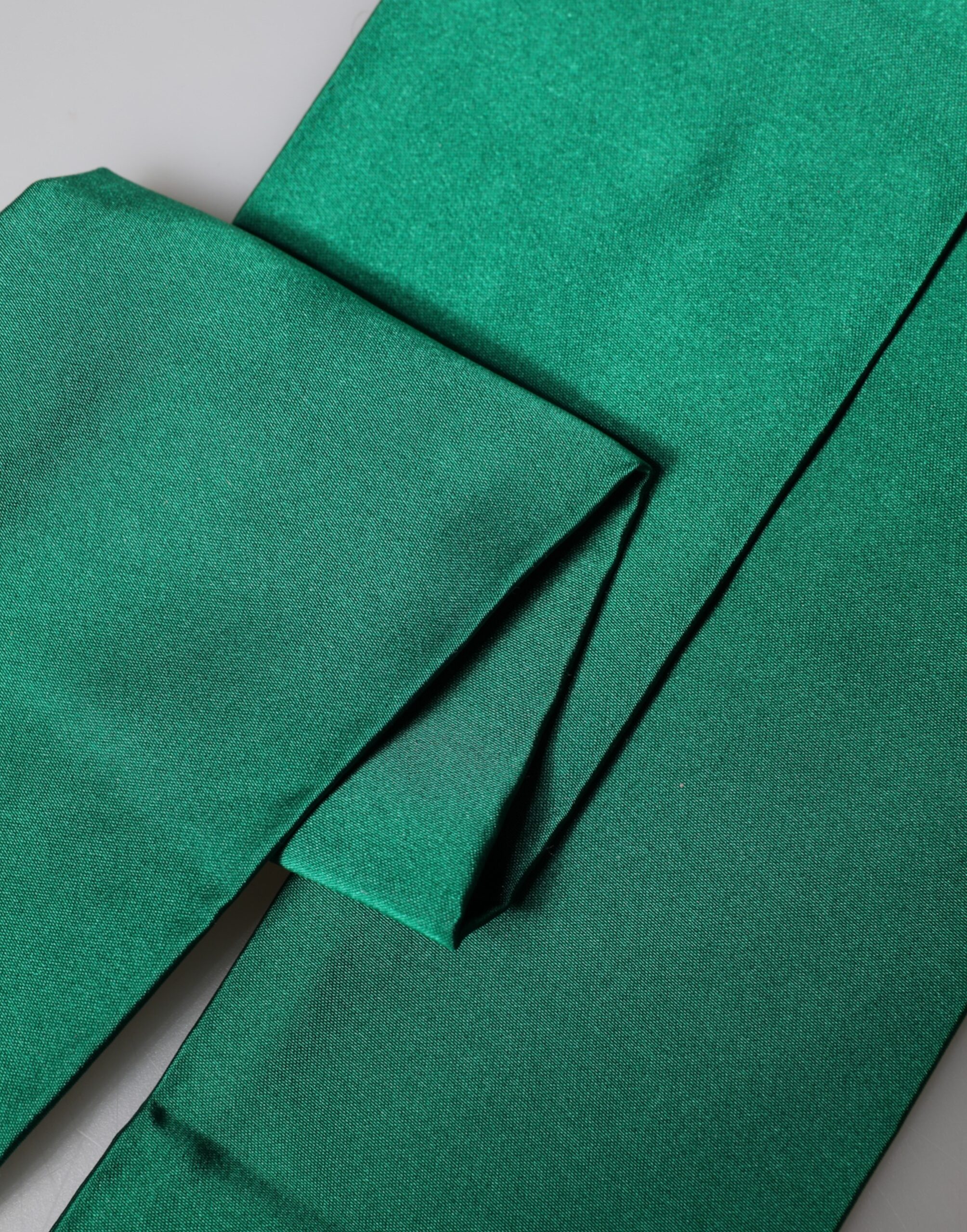 Dolce & Gabbana Green Silk Fringes Neck Wrap Foulard Scarf - Image 4